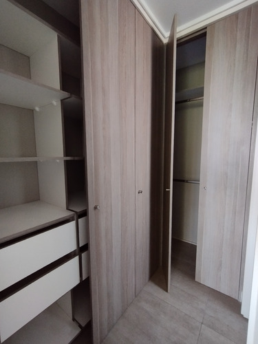 Ref:13203** Amplio Y Hermoso Dpto 1d+1b+est Ñuño