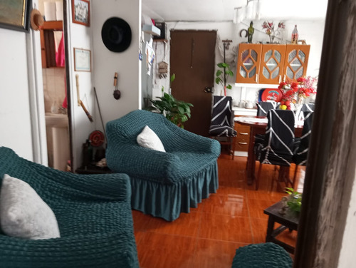 Venta De Lindo Depto. 3d, 1b. Cercano A Hospital El Pino