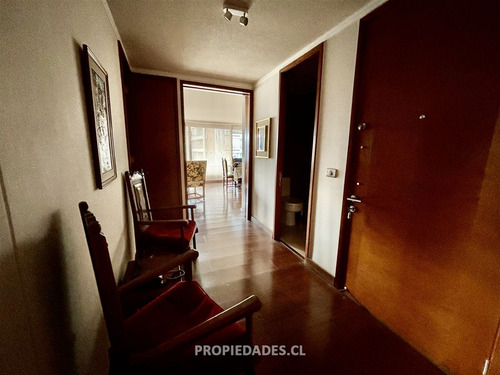 Departamento En Venta De 4 Dorm. En Lo Barnechea