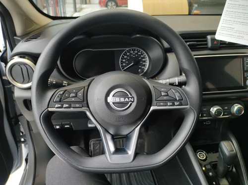 Nissan Versa 1.6 Sr Cvt