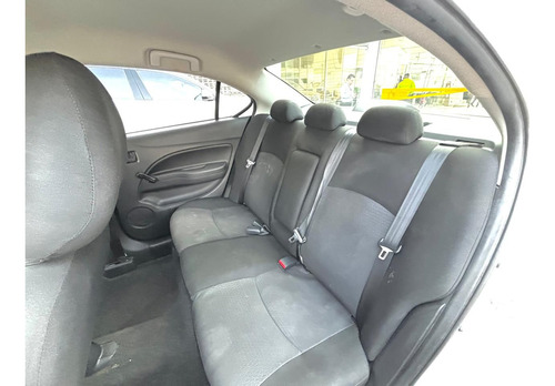 Dodge Attitude 1.2 Se At