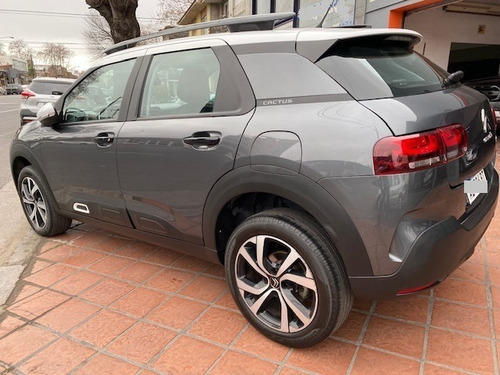 Imagen 6 de 20 de Citroën C4 Cactus 1.6 Thp 165 At6 Shine Bi Tono Garantia