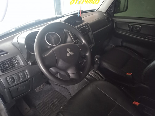 Mitsubishi Pajero TR4 2.0 4x2 Flex Aut. 5p