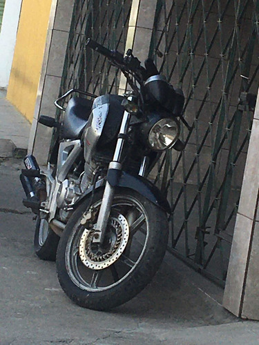 Imagem 4 de 5 de Honda Cbx