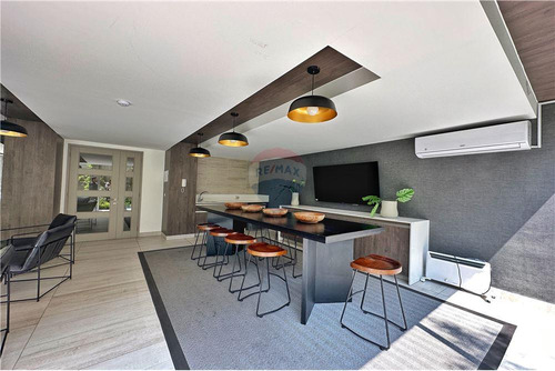 Oportunidad!! Duplex 2dorm, 2b, 2 Estac 1 Bod
