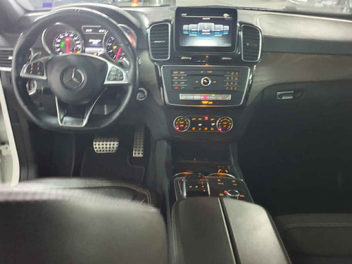 Imagen 9 de 15 de Mercedes-benz Clase Gle 2017 5p Gle Amg 63 V8/5.4/t Aut