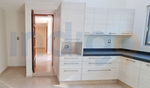 Imagen 17 de 30 de Casa En Venta En Juriquilla, Un Piso