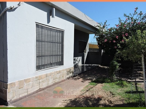 Casa En Venta De 3 Dormitorios En Progreso
