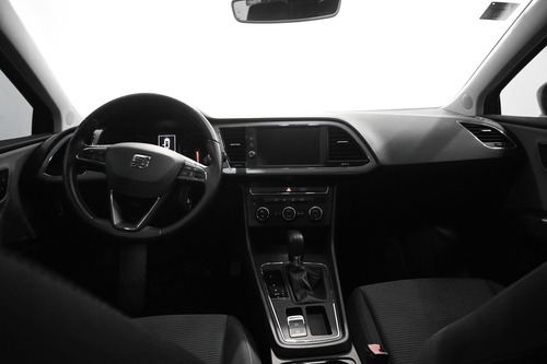 Imagen 12 de 15 de Seat Leon 2018 1.4 St Style 5p Dsg