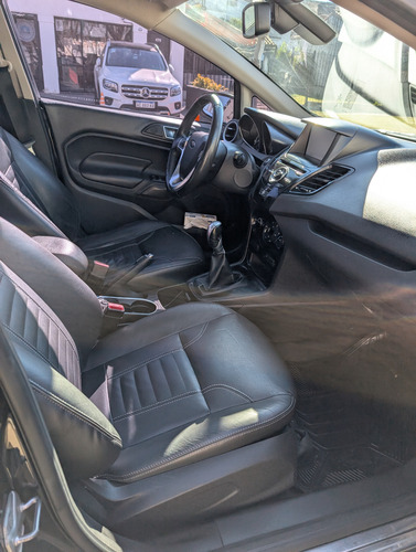 Ford Fiesta Kinetic 1.6 Design 120cv Titanium