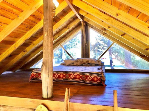 Casa Estilo Cabaña En La Caleta