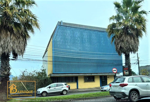 Edificio Corporativo O Local Comercial En Pedro De Valdivia