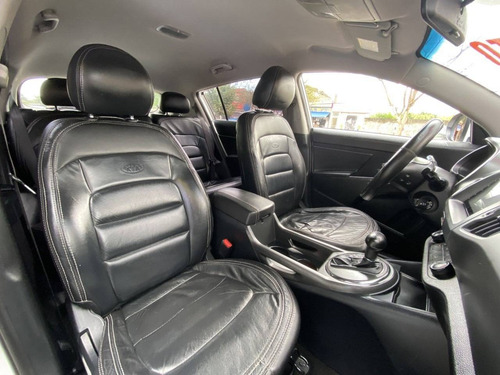Imagem 10 de 10 de Kia Sportage 2.0 Lx 2014 Flex - Automático - Multimidia