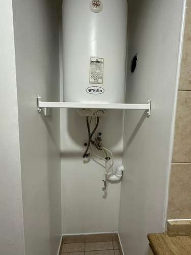 Cómodo Depto. 1d/1b, 30m2, San Isidro / Curicó, Santiago