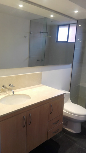Imagen 10 de 14 de Apartamento Duplex Penthouse De 3 Hab. Y 4 Baños. 165mts