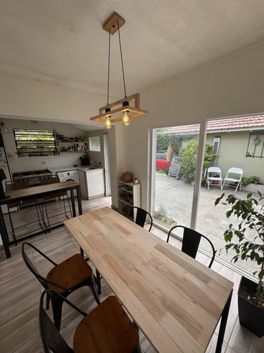 Casa 4 Amb 2 Baños Garage Jardin A Pasos De Av Constitucion