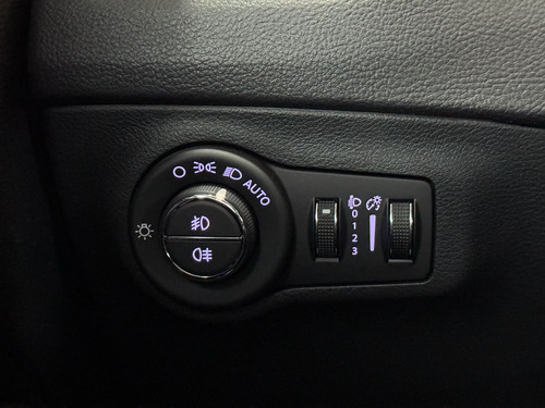 Jeep Compass 2.0 16V DIESEL LONGITUDE 4X4 AUTOMÁTICO