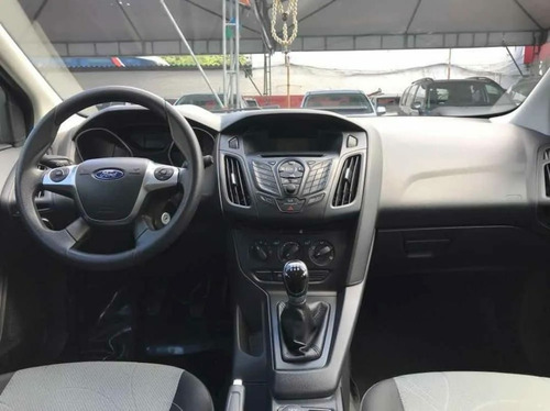 Imagem 5 de 5 de Ford Ford Focus Punto 1.4 8v Elx