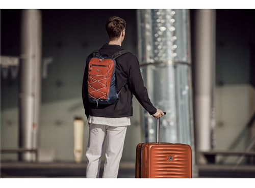 Imagen 6 de 6 de Morral Victorinox Altmont Active Compact Hidratación