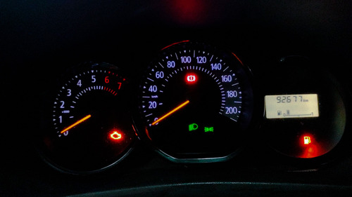 Imagem 9 de 14 de Renault Sandero Authentique 1.0 12v Sce (flex)