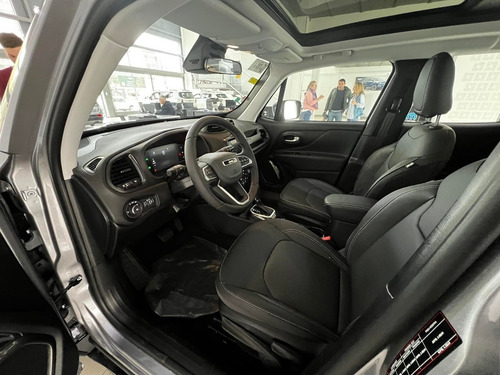 Imagen 12 de 20 de Jeep Renegade Longitude 2023 Entrega Inmediata Negro #13