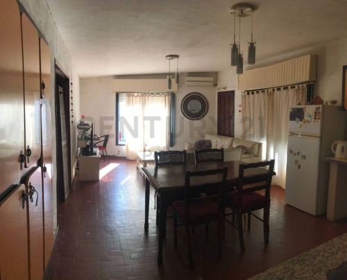 Imagen 10 de 15 de 14 Esquina 462. Lote 333 M2 En Venta Esquina, City Bell.-