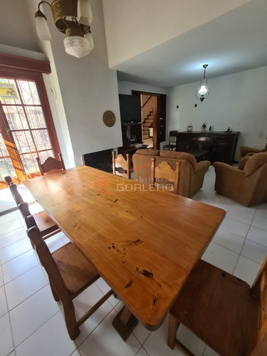 Casa En Venta Y Alquiler En Punta Del Este, Pinares, A 300 M Del Mar, 4 Dormitorios, Muy Lindo Entorno- Ref: 26497