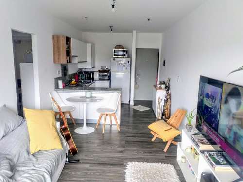 Imagen 4 de 20 de En Venta Departamento 3 Ambientes Con Cochera Y Jardin Escobar Distrito Boero