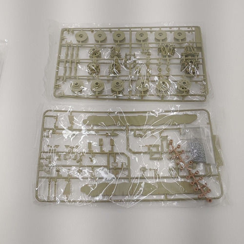 Kit Academy Tanque Idf Merkava Ii Mbt With Kmt 4 1/35 - 1359 (Usado)