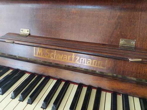 Piano M Schwartzmann