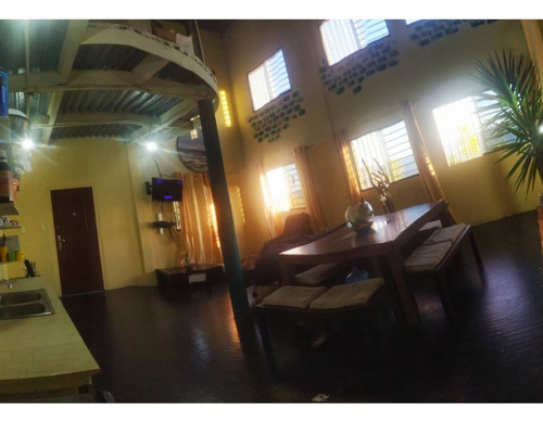 Vendo Casa 100 M2 1h/1b/10p Bosque De La La Lagunita