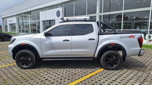 Nissan Frontier 2.5 Pro4X 4X4 At