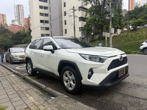Toyota RAV4 2.0 Xle 4X2 Cvt