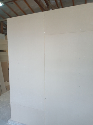 Imagem 1 de 5 de Instalação De Paredes Forros Divisórias Em Drywall