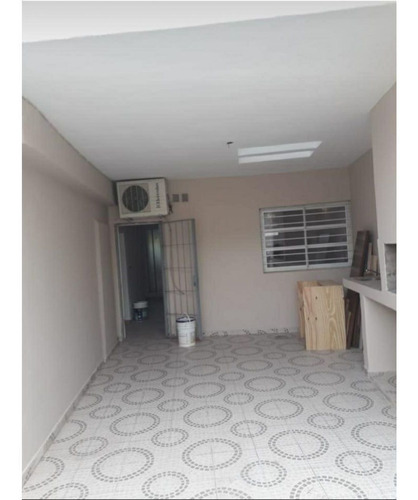 Imagen 11 de 12 de Casa En Venta En Barrio Escobar.