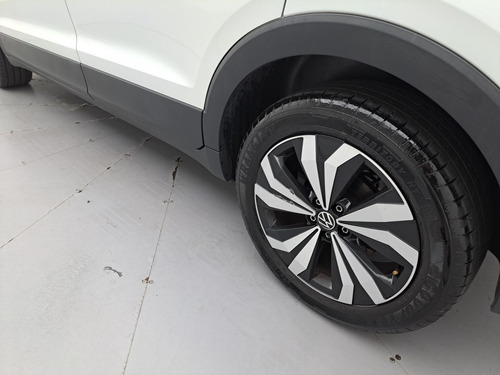 Volkswagen T-Cross 1.4 250 TSI TOTAL FLEX HIGHLINE AUTOMÁTICO