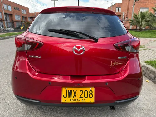 Mazda 2 1.5 TOURING AUTOMATICO HB