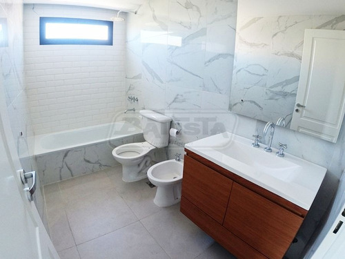 Imagen 8 de 14 de Departamento En Venta En Haedo Centro