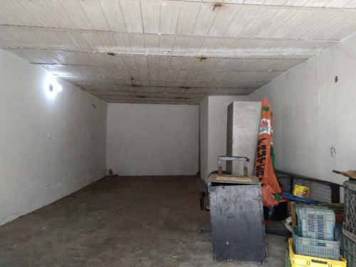 Imagen 6 de 8 de Local Comercial En Alquiler. Entre Urb. San José Y Piñonal. Maracay