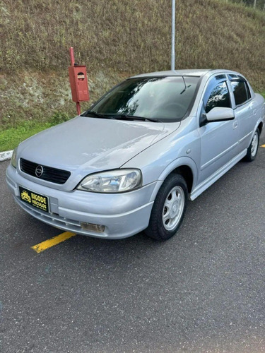 Chevrolet Astra Sedan GL MILENIUM 1.8 MPFI 4P