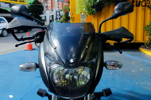 Bajaj Pulsar 180 Ug Pro 2015