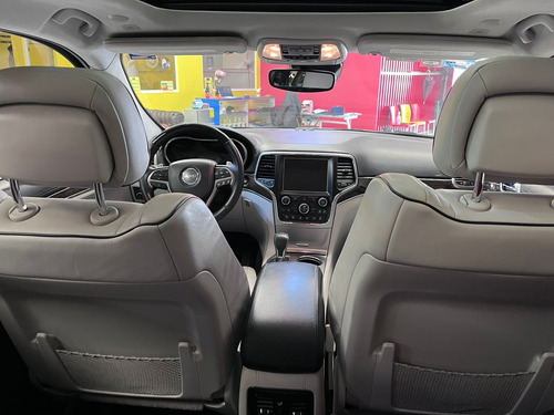 Jeep Grand Cherokee 5.7 Summit Elite Plinum 4x4 At