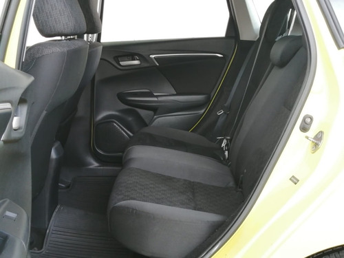 Imagen 6 de 8 de Honda Fit Lx 2015