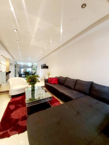 Imagen 6 de 26 de Armando Ortunio Lujoso Townhouse Bonaventure, Mañongo