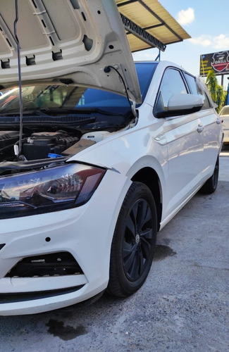 Imagem 4 de 6 de Sucata Volkswagen Polo Tsi 2020 Para Retirada De Peças