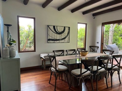 Casa En Arriendo 6d 6b Condominio Las Pircas Chicureo