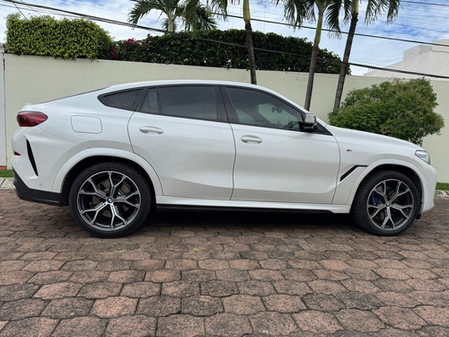 BMW X6 4.4T TURBO V8 M50I