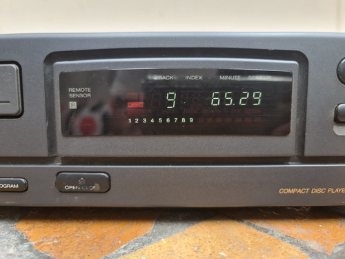 Toca Cd Player Sony Cdp M27br Usado Sem Controle Remoto