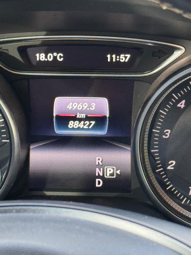Mercedes-Benz Clase GLA 1.6 Gla200 Urban 156cv