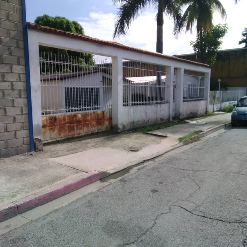 Vendo Terreno De 810m2 En El Barrio La Morita Il, Calle Andres Eloi Blanco 